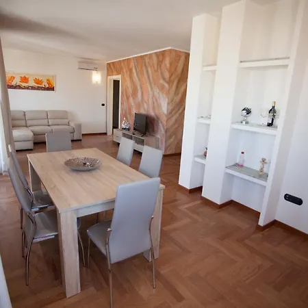 Magellano Attico Appartamento
