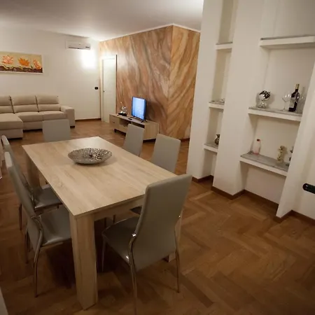 Magellano Attico Appartamento *